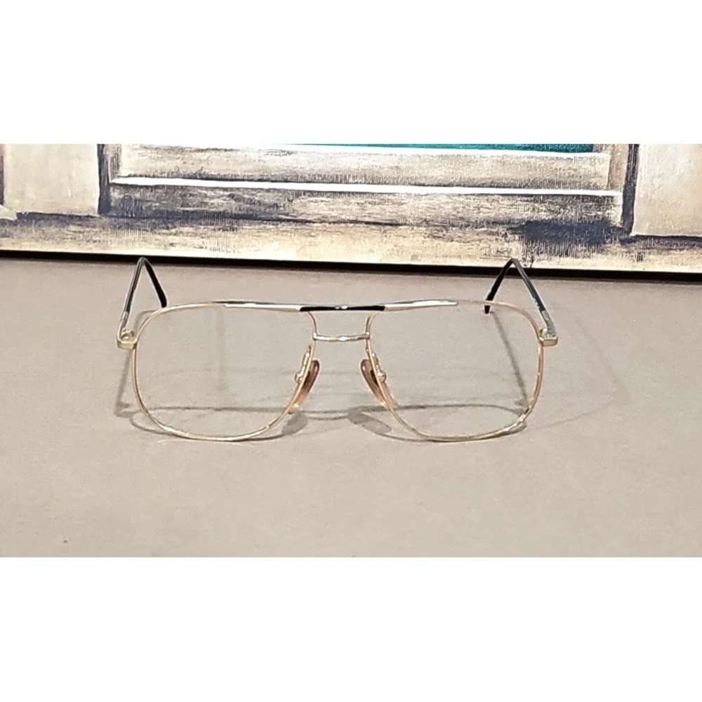 Sans Pareil Inc M901 Eyeglasses Frame Women's Gold Metal/Black 56-18-140